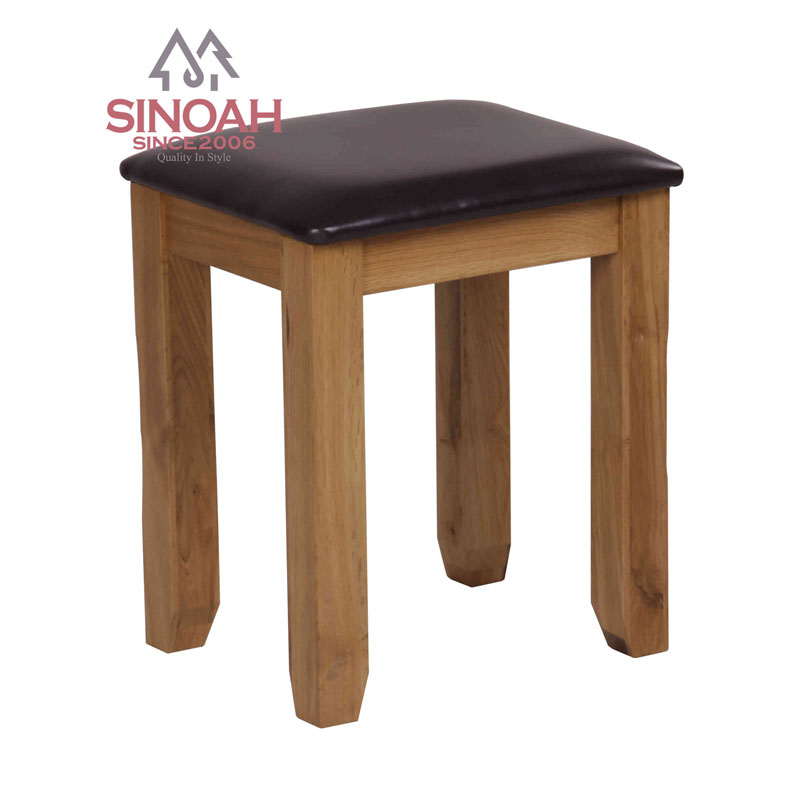 Kursi Klamben Oak Rustic: Angkat Kamar Tidur kanthi Pesona Abadi